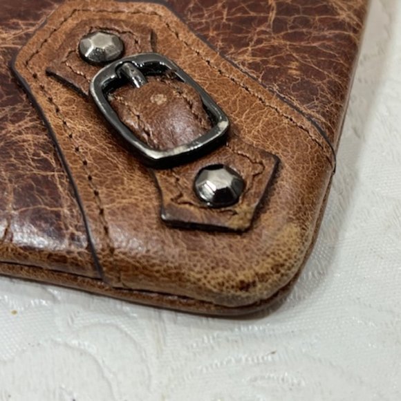 VTG Brown Distressed Leather Zip Studded Accents Pouch Wallet 7.5"x4.25" - Picture 14 of 15